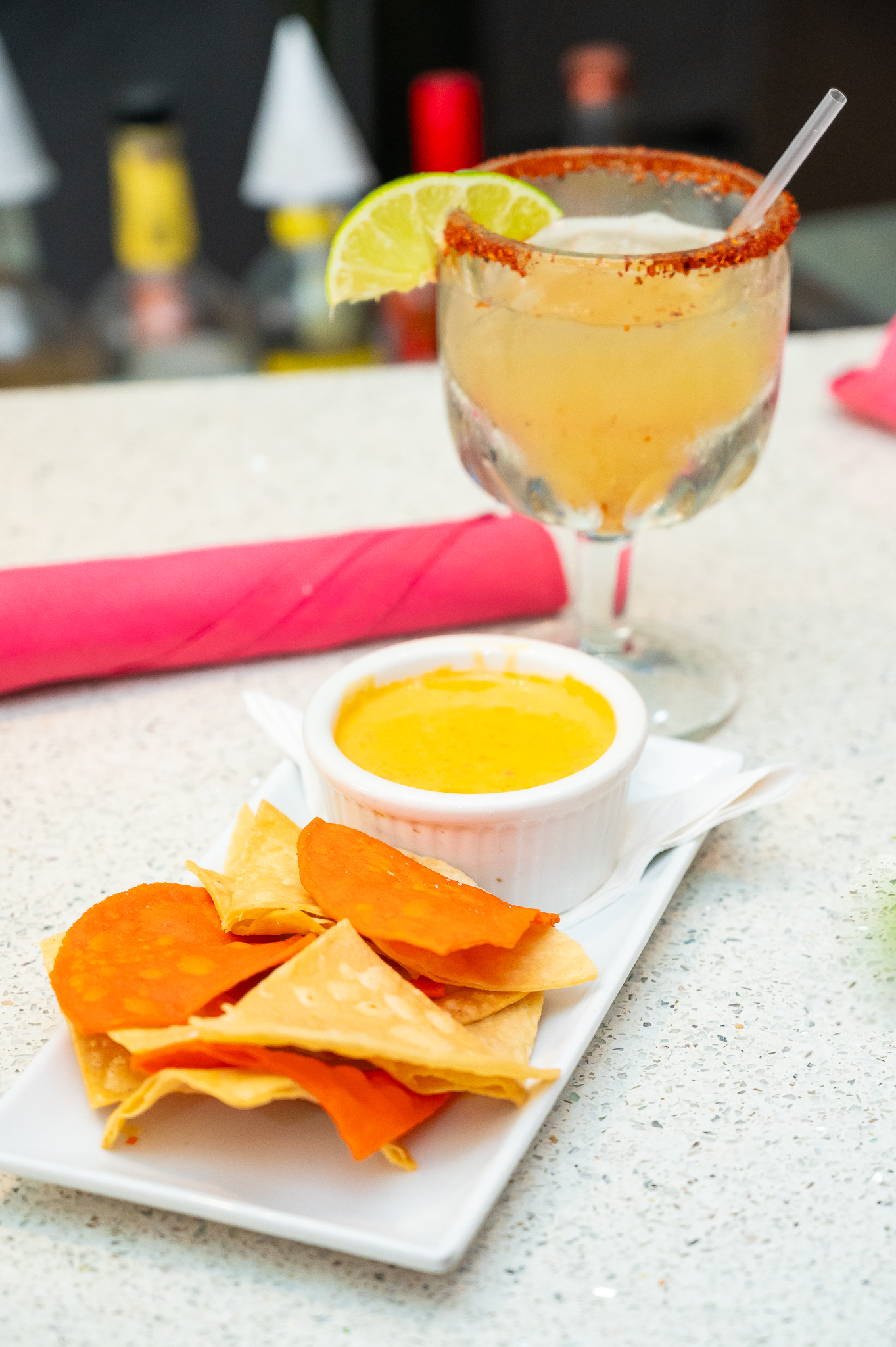Chips & Queso Chips & Queso Platito